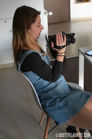 Ugotitflauntit Com OnlyFans Leaked Free Thumbnail Picture - #5kgch6BCkr