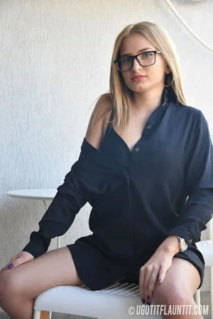 Ugotitflauntit Com OnlyFans Leaked Free Thumbnail Picture - #LjY6GRavq5