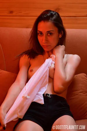Ugotitflauntit Com OnlyFans Leaked Free Thumbnail Picture - #sfUYvmd3AX