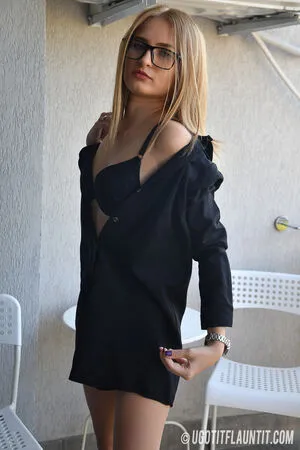 Ugotitflauntit Com OnlyFans Leaked Free Thumbnail Picture - #vibxo30VEy