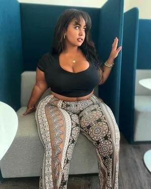 Uilanibabe OnlyFans Leaked Free Thumbnail Picture - #p02bCvGojQ