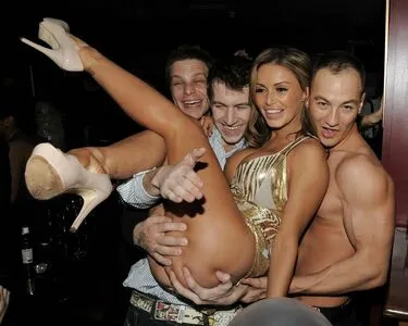 Uk Adult Industry Parties OnlyFans Leaked Free Thumbnail Picture - #72KbIw2XvO