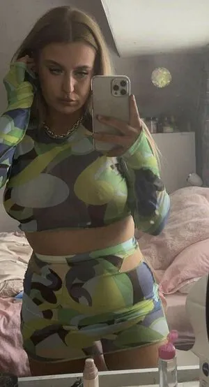Uk British Chavs OnlyFans Leaked Free Thumbnail Picture - #oGwpURAdna