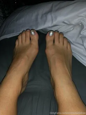 Ukhotwifecouple OnlyFans Leaked Free Thumbnail Picture - #k1bvFzfT0u