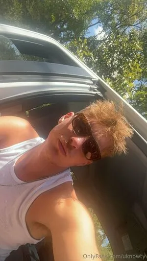 Uknowty OnlyFans Leaked Free Thumbnail Picture - #xn2I1ethUN