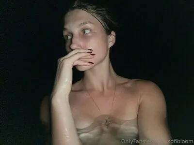 Ukraine Mega OnlyFans Leaked Free Thumbnail Picture - #AkMMX9lFyK