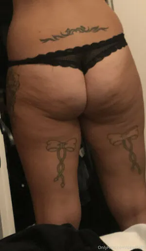 Ukwife41 OnlyFans Leaked Free Thumbnail Picture - #1AP0nUotL2