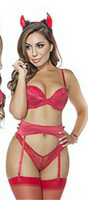 Uldouz Wallace OnlyFans Leaked Free Thumbnail Picture - #ZGTkx93KY5