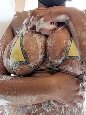 Uliexii OnlyFans Leaked Free Thumbnail Picture - #H0CKbTWRDC