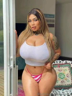 Uluvmybush OnlyFans Leaked Free Thumbnail Picture - #1ENNbbRWNN