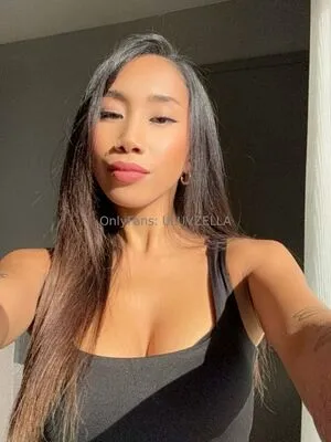 Uluvzella OnlyFans Leaked Free Thumbnail Picture - #5Ib2E4n1If
