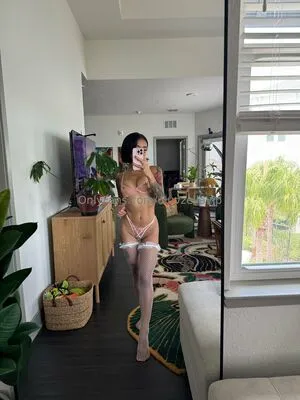 Uluvzellavip OnlyFans Leaked Free Thumbnail Picture - #c0yC3aMP7i