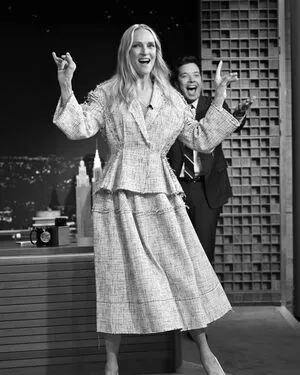 Uma Thurman OnlyFans Leaked Free Thumbnail Picture - #5pLFrVokJL