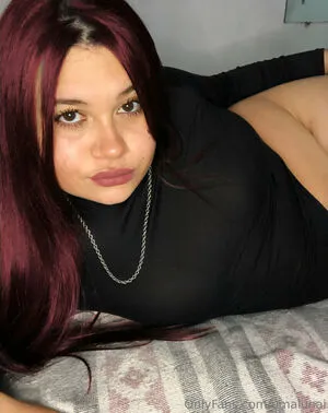 Umalunai OnlyFans Leaked Free Thumbnail Picture - #AvDzaiRcv4