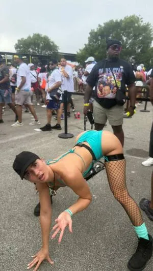 Umdevon OnlyFans Leaked Free Thumbnail Picture - #N2NCk7PpXl