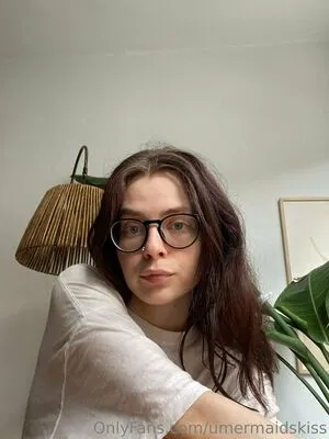 Umermaidskiss OnlyFans Leaked Free Thumbnail Picture - #0wwvjpBwyq