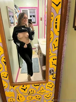 Ummmbrella OnlyFans Leaked Free Thumbnail Picture - #JpGs4blAkd