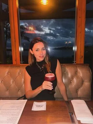 Una Healy OnlyFans Leaked Free Thumbnail Picture - #LZoOlTcpSN