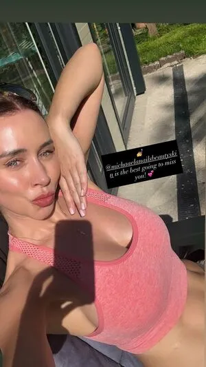 Una Healy OnlyFans Leaked Free Thumbnail Picture - #X1E0fxGOZ4