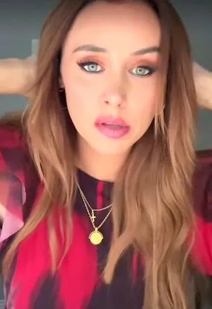 Una Healy OnlyFans Leaked Free Thumbnail Picture - #YhiSwQeDsq