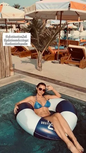 Una Healy OnlyFans Leaked Free Thumbnail Picture - #ctBC7Z4ped