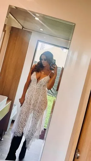 Una Healy OnlyFans Leaked Free Thumbnail Picture - #vsVe3iYIRc