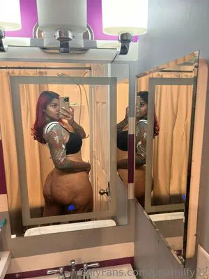Unamilfy22 OnlyFans Leaked Free Thumbnail Picture - #d2jLV5Kgp2