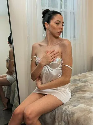 Uncensoredbrit OnlyFans Leaked Free Thumbnail Picture - #B3borgg5G7