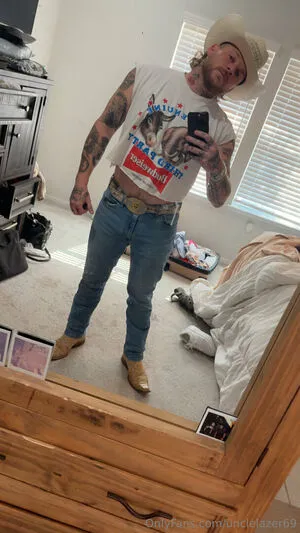 Unclelazer69 OnlyFans Leaked Free Thumbnail Picture - #rYUeQLlVGm