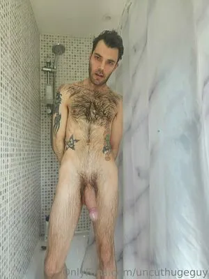 Uncuthugeguy OnlyFans Leaked Free Thumbnail Picture - #14xTNh4unz