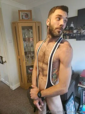 Uncuthugeguy OnlyFans Leaked Free Thumbnail Picture - #AHPGAT5YrI