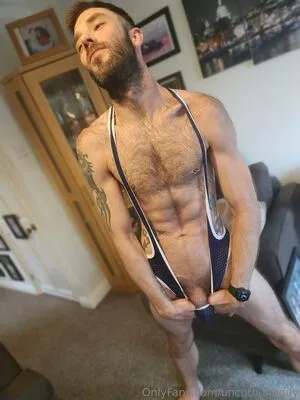 Uncuthugeguy OnlyFans Leaked Free Thumbnail Picture - #srWJ5Htz89