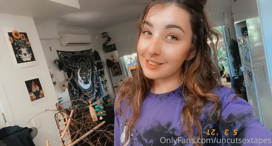 Uncutsextapes OnlyFans Leaked Free Thumbnail Picture - #Ypcvg7zw6D