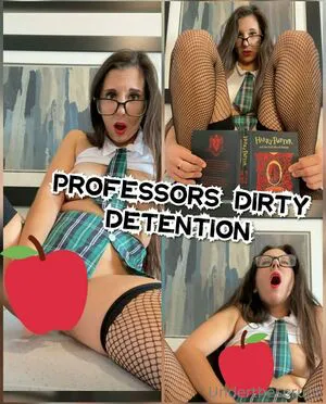 Underthescrubs OnlyFans Leaked Free Thumbnail Picture - #AHD589nUKD