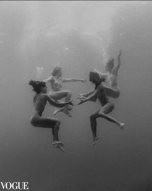 Underwater OnlyFans Leaked Free Thumbnail Picture - #wllmNGWMuw