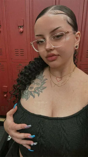 Uneednita OnlyFans Leaked Free Thumbnail Picture - #cdtA3gDXYn