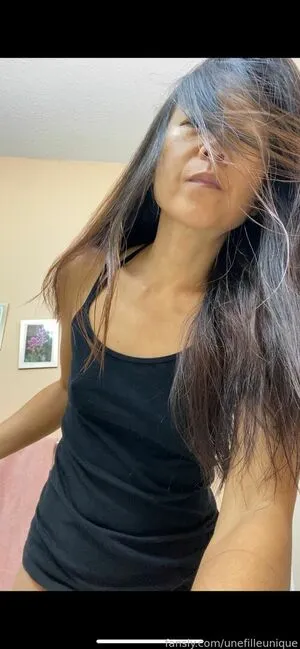 Unefilleunique OnlyFans Leaked Free Thumbnail Picture - #0q1Ga9k0fU