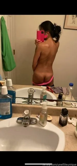 Unefilleunique OnlyFans Leaked Free Thumbnail Picture - #16lSgeKBIP