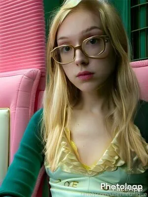 Unefilleunique OnlyFans Leaked Free Thumbnail Picture - #LPr07ikTud
