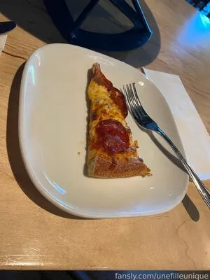 Unefilleunique OnlyFans Leaked Free Thumbnail Picture - #QuaqQZAf3j