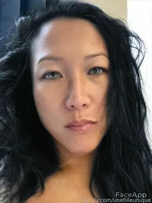 Unefilleunique OnlyFans Leaked Free Thumbnail Picture - #eO38rWfCA1