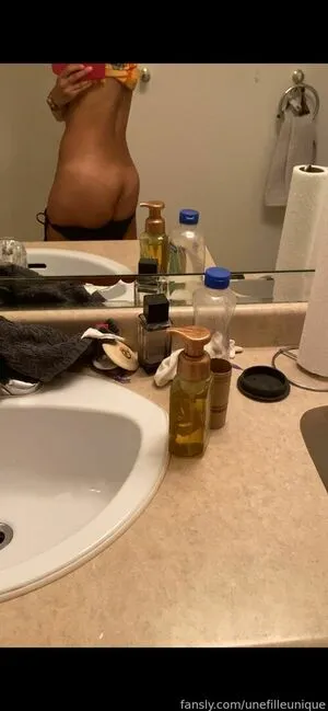 Unefilleunique OnlyFans Leaked Free Thumbnail Picture - #qaWzSMgAmh
