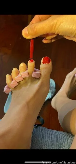 Unefilleunique OnlyFans Leaked Free Thumbnail Picture - #tsOghBJAgu