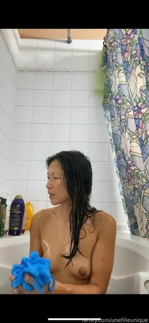 Unefilleunique OnlyFans Leaked Free Thumbnail Picture - #zOqIqd5nC3