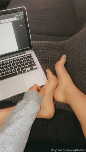 Unigirlfeet OnlyFans Leaked Free Thumbnail Picture - #Sw9UplKvhi