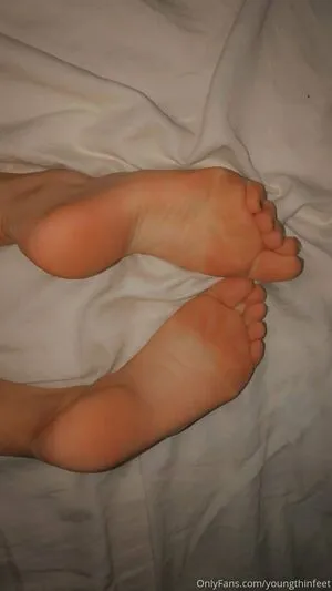 Unigirlfeet OnlyFans Leaked Free Thumbnail Picture - #mybsA4pQ9E