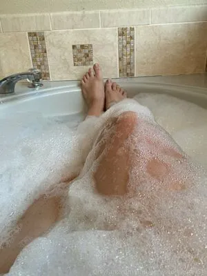 Unsupervised Housewife OnlyFans Leaked Free Thumbnail Picture - #9WyIM3TjIx