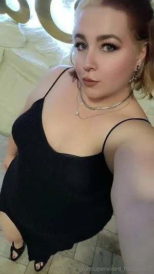 Unsupervised Housewife OnlyFans Leaked Free Thumbnail Picture - #VKKWywvZHn