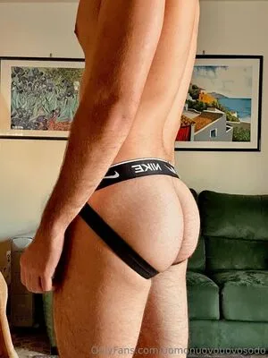 Uomonuovouovosodo OnlyFans Leaked Free Thumbnail Picture - #aEPHut6Ota