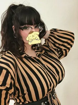 Upbeat Basil OnlyFans Leaked Free Thumbnail Picture - #PLMYWYI5bD